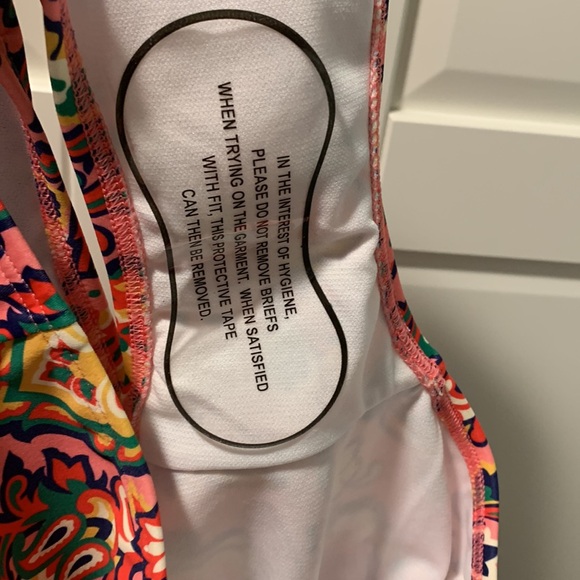 Boden Long Swimsuit 20-22L US Long Torso one piece Pink Yellow Floral V Neck NWT - Picture 6 of 15